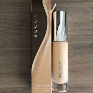 NEW BECCA Ultimate Coverage Foundation - Shell